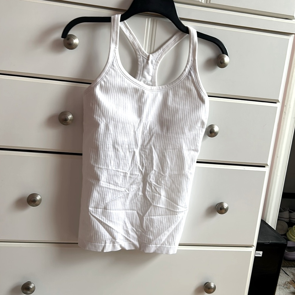 LULULEMON  EBB TO STREET TANK TOP